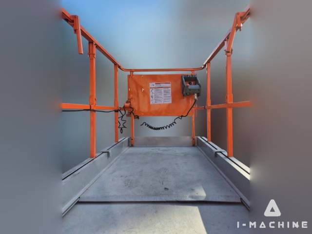 JLG 2646ES