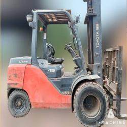 Forklifts TOYOTA 02-8FD45 Diesel Forklift MALAYSIA, SELANGOR