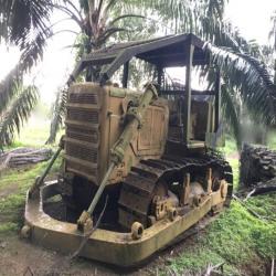 Bulldozers CATERPILLAR D7 Bulldozer MALAYSIA, JOHOR