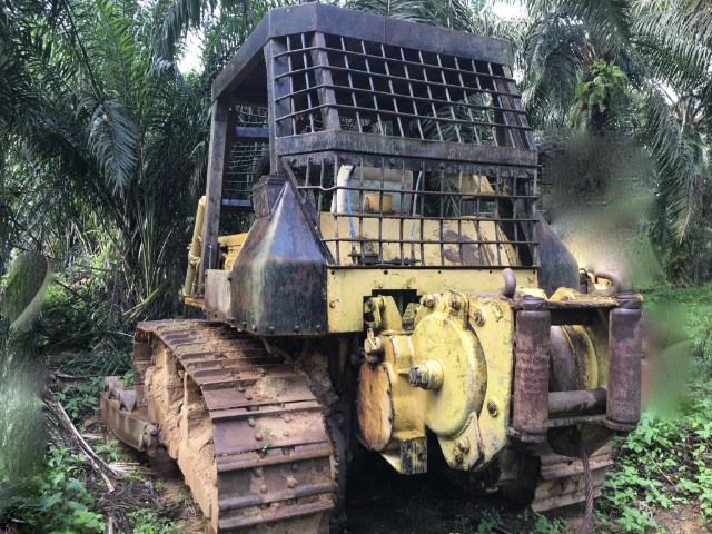 KOMATSU D60S