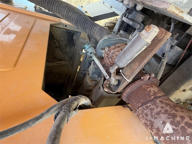 SINOTRUCK ZZ3259N384PB3