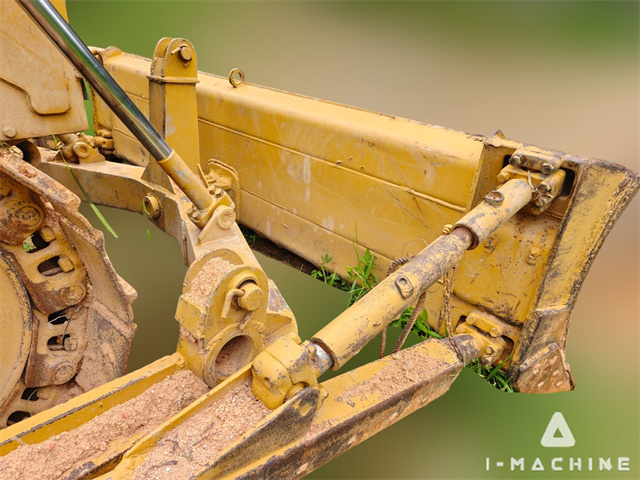 CATERPILLAR D6D