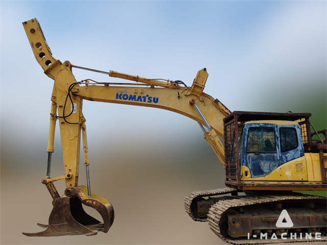 KOMATSU PC300-7