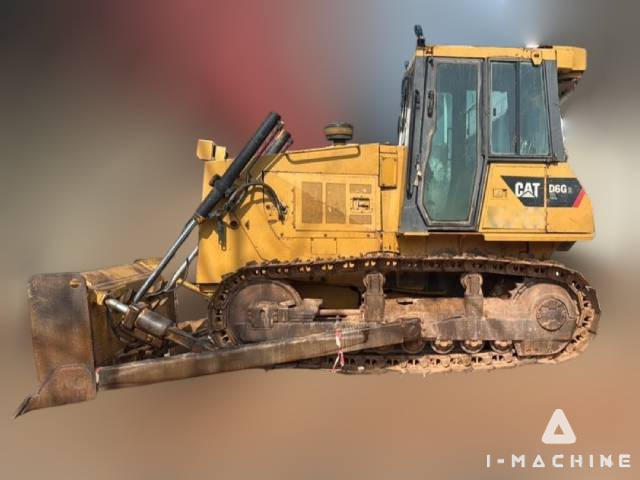 CATERPILLAR D6G2