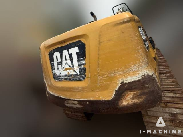 CATERPILLAR 320GC