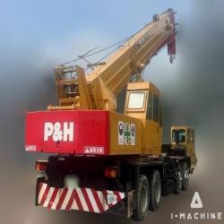 Cranes P&H T450-2 Mobile Crane MALAYSIA, SELANGOR