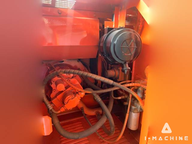 HITACHI EX60-3