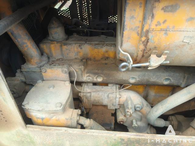 CATERPILLAR D6D