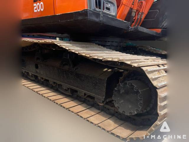 HITACHI ZX200-1