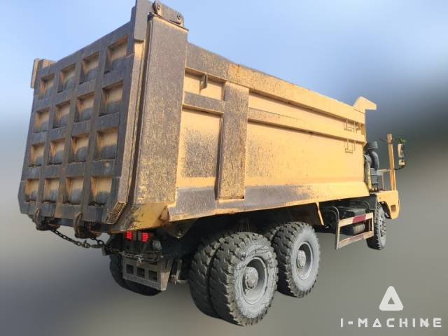 CNHTC ZZ4255