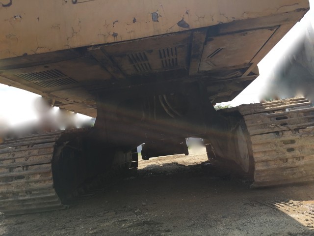 KOMATSU BR300J