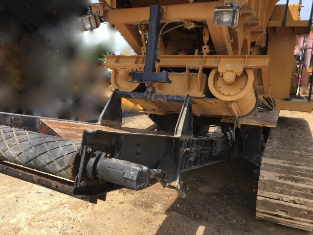 KOMATSU BR300J