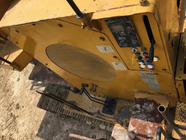 KOMATSU BR300J