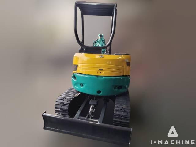 KUBOTA U30-5