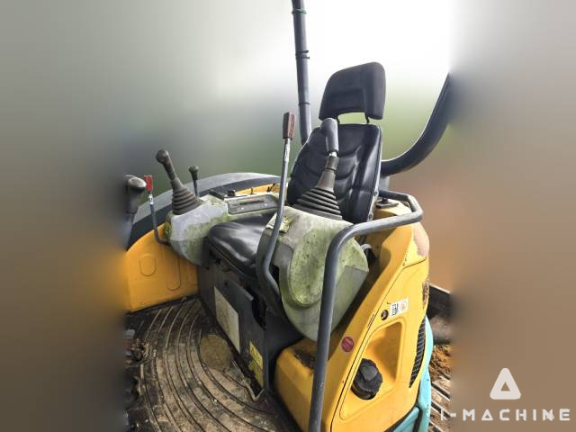 KUBOTA U30-5