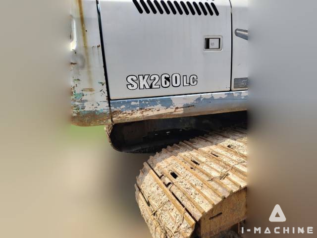 KOBELCO SK260-8