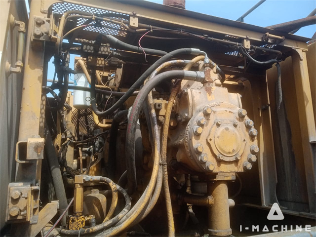 KOMATSU PC400-5