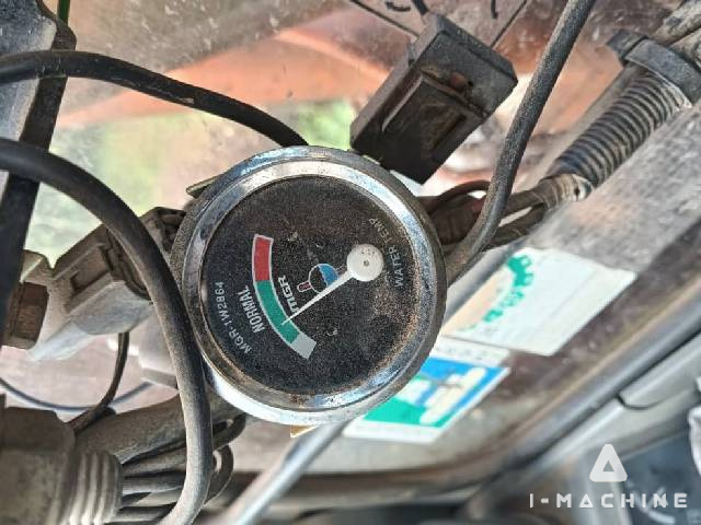 HITACHI EX135USR