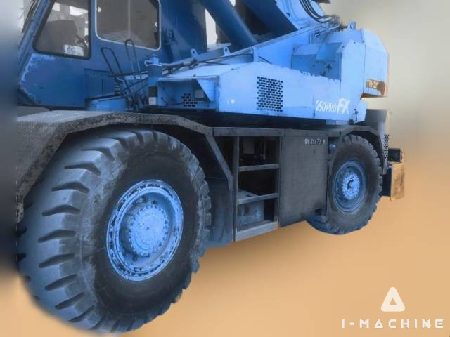 TADANO TR250M5