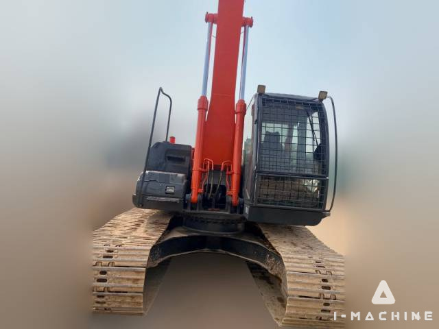 HITACHI ZX200-3