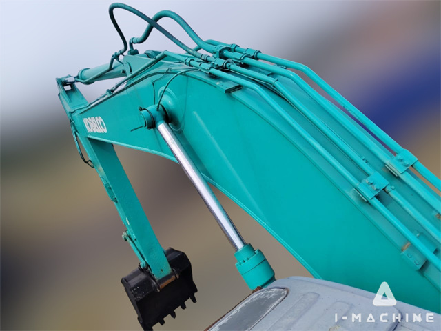 KOBELCO SK200-8