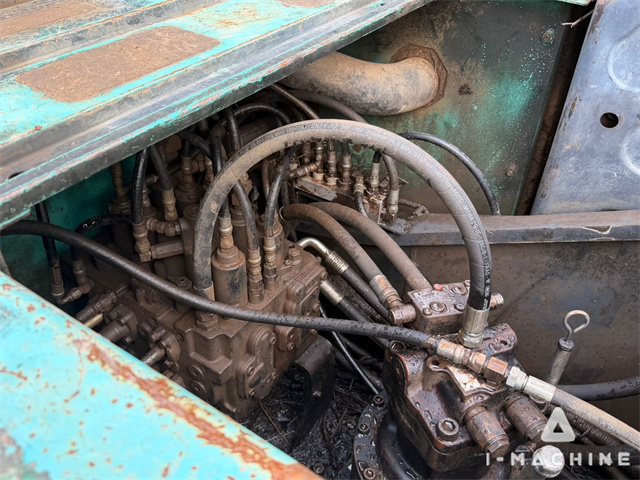 KOBELCO SK200-8