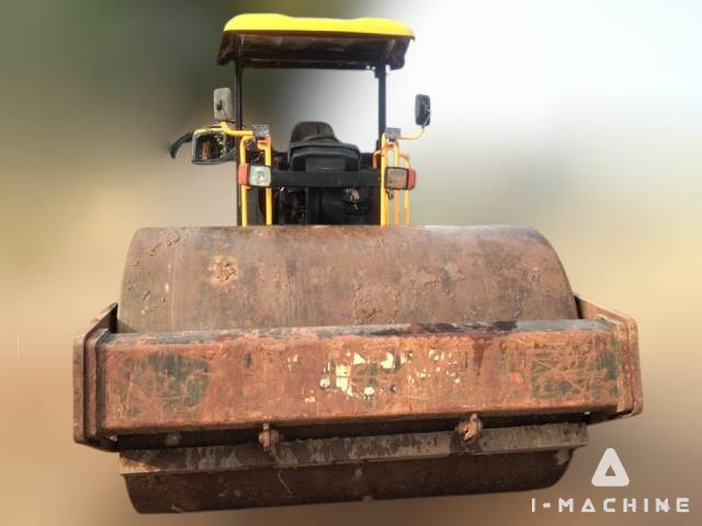 JCB 116D