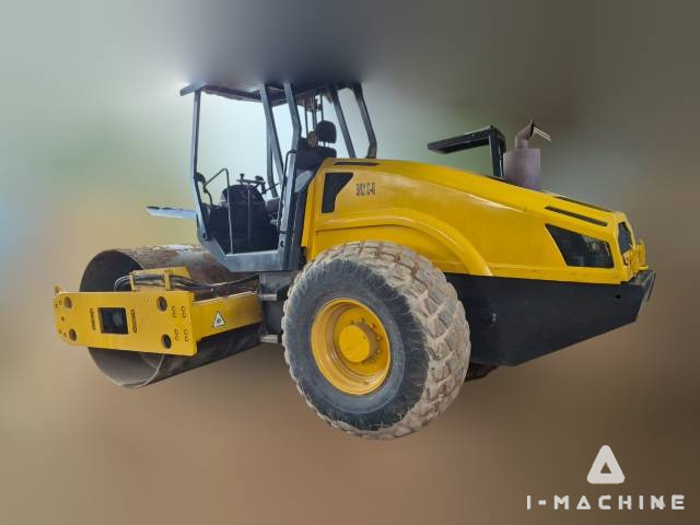 BOMAG BW211D-4