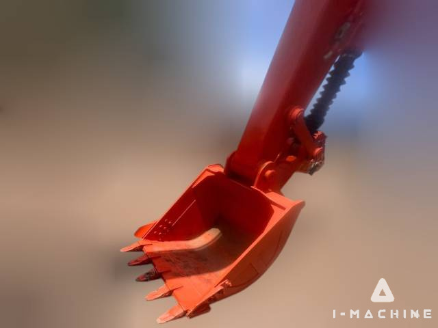HITACHI ZX200-1