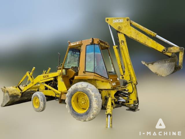 CASE 580 SUPER E