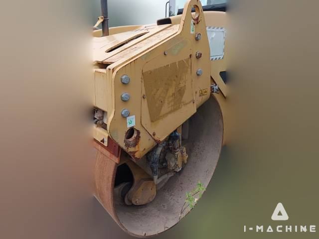 CATERPILLAR CB564D