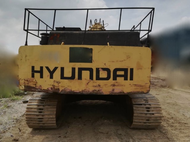 HYUNDAI R320LC