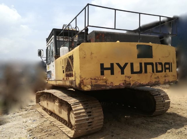 HYUNDAI R320LC