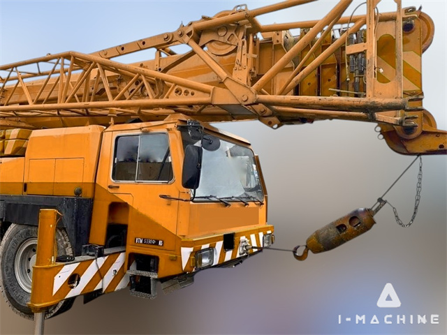 LIEBHERR LTM1100N-2