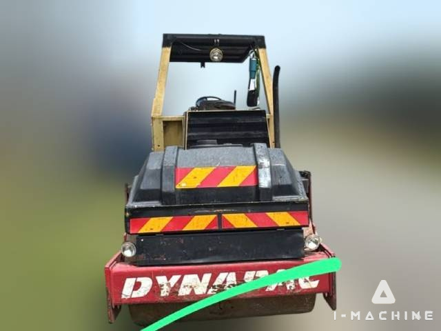 DYNAPAC CC211