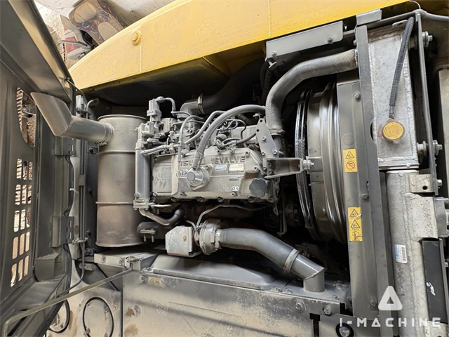 SUMITOMO SH200-5