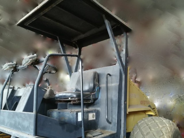 BOMAG BW211D-3