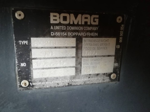 BOMAG BW211D-3