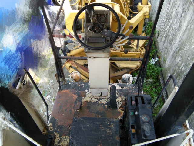 MITSUBISHI MG330