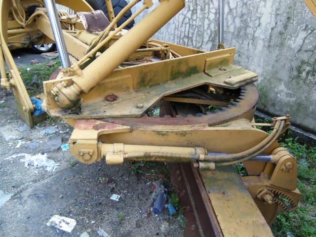 MITSUBISHI MG330