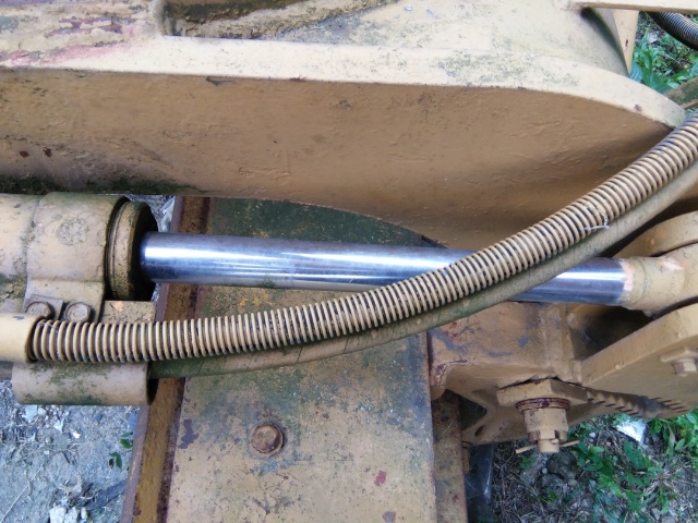 MITSUBISHI MG330