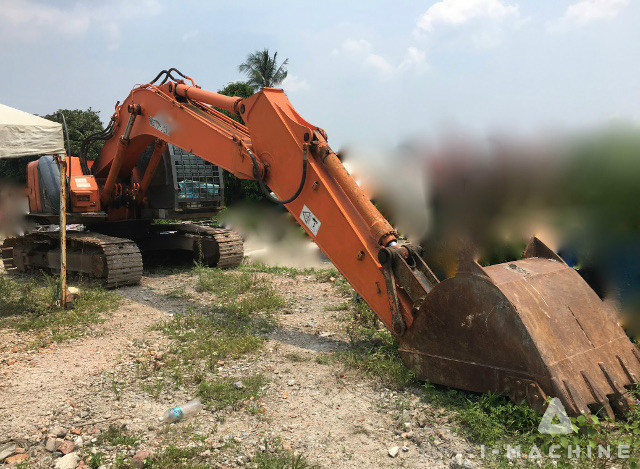 HITACHI ZX225US