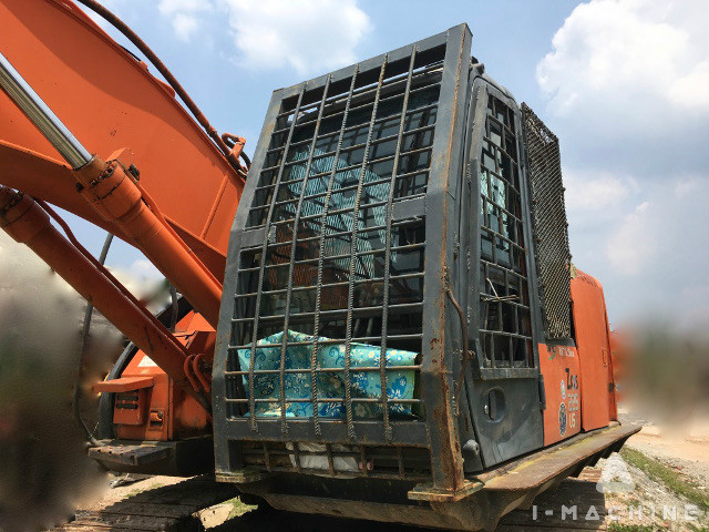 HITACHI ZX225US