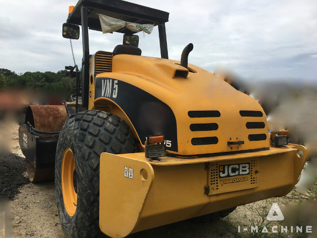 JCB VM115D