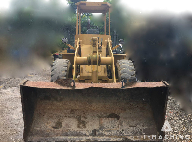 KOMATSU WA180-3