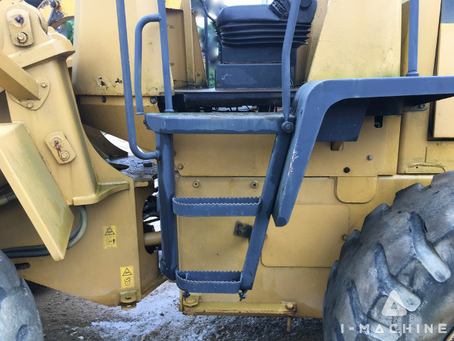 KOMATSU WA180-3