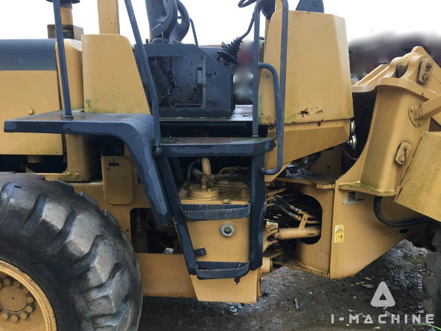 KOMATSU WA180-3