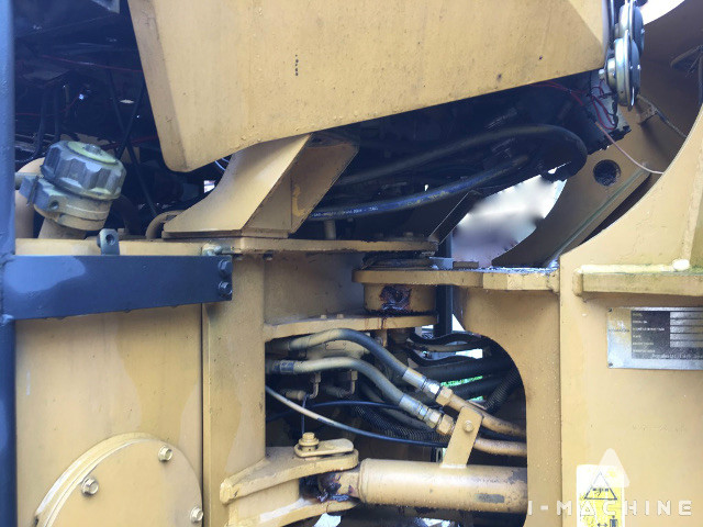 KOMATSU WA180-3