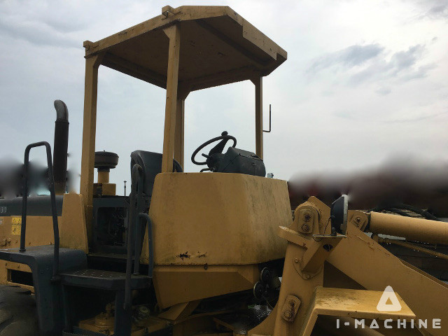 KOMATSU WA180-3