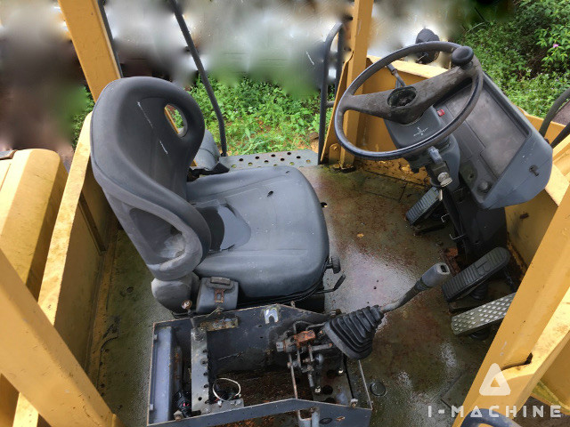 KOMATSU WA180-3